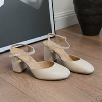Туфли Evellin молочные гладкие